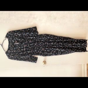 Reitmans wrap flora printed romper